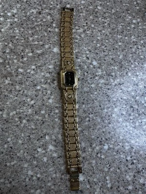 Винтажные золотистые классические кварцевые часы Collezio из нержавеющей стали с черным циферблатом - Изображение 1 из 4