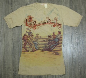 t shirt levi's vintage