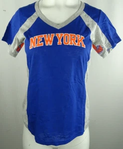 T-shirt manica corta donna New York Knicks NBA Hands High - Foto 1 di 10
