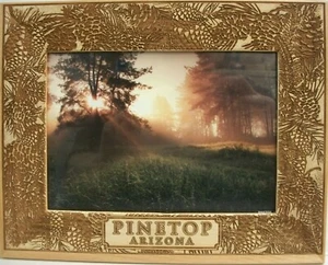 Pinetop Arizona Lasergravur Holz Bilderrahmen (5 x 7) - Bild 1 von 2