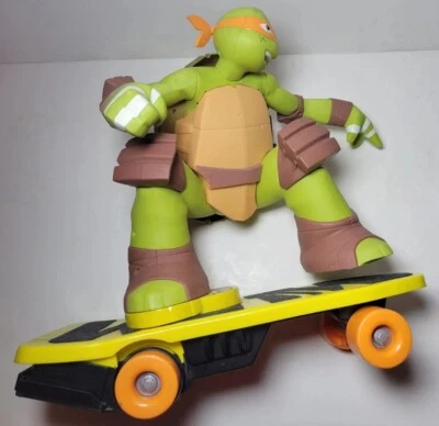 Monopatín Jakks 2016 Teenage Mutant Ninja Turtle Agro-Rilla RC sin control remoto Foto 1 de 4