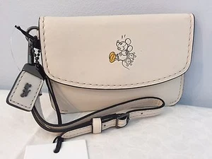 2016 Disney x Coach MICKEY Umschlag Schlüsseltasche in weißem handschuhgestrahltem Leder 66146 - Bild 1 von 7