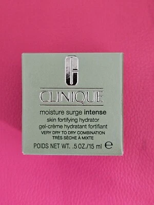 Hidratante Fortificante Intenso Piel Clinique Moisture Surge .5oz/15ml Nuevo en caja Foto 1 de 2