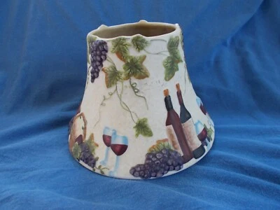 Tapa de sombra de vela Yankee con tema de vino/queso Foto 1 de 4