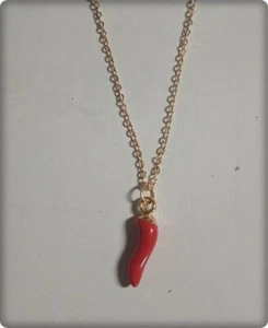 COLLANA CON CORNETTO ROSSO PORTAFORTUNA - Foto 1 di 1
