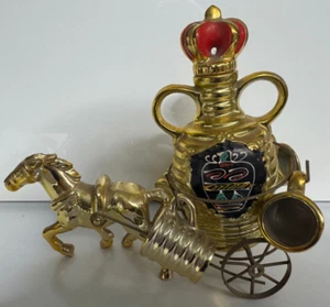 Vintage Pottery Decanter with 5 Cups, Horse & Cart - Japan - Decanter 18cm Tall - Picture 1 of 10