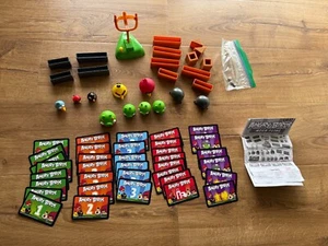 Angry Birds Mega Fling Set incompleto, mancano 5 carte, pezzi uovo + stella - Foto 1 di 10