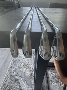 Srixon ZX7 7-PW LH - Picture 1 of 5