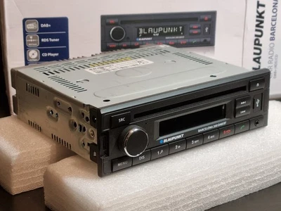 Blaupunkt Barcelona 200 DAB BT CD/MP3-Autoradio DAB Bluetooth USB AUX-IN - Bild 1 von 4