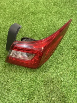 2015-2019 SUBARUHERITAGE LH ДРАЙВЕР ВНЕШНИЙ СВЕТОДИОДНЫЙ ЗАДНИЙ ФОНАРЬ OEM - Изображение 1 из 4