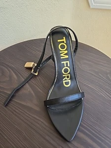 100% Authentic Tom Ford Black Leather Padlock 7/40 Pointy Heel *Left Shoe Only* - Picture 1 of 7