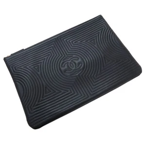 Chanel Clutch Handbag Black Used - Picture 1 of 24