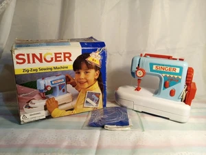 Vintage 1993 Kinder Singer Zick Zack Nähmaschine mit Karton und Anleitung - Bild 1 von 10