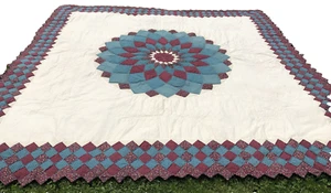 Heritage Giant Dahlia flower Patchwork Dezine Quilt. King Sz. 105" x 105" - Picture 1 of 15
