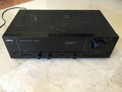 Stereo integrated amplifier AKAI AM-A335 - Immagine 1 di 4