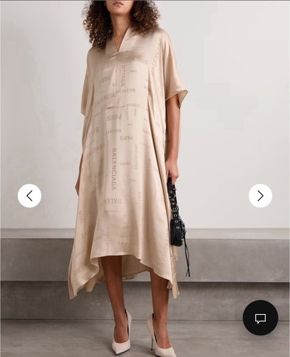 Abito oversize in seta con logo Balenciaga taglia grande