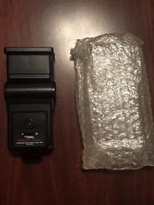 Vintage Focal M500C-Zoom automatisches elektronisches Blitzgerät KOSTENLOSER VERSAND - Bild 1 von 2