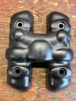 2002 - 2008 Triumph America Bonneville Scrambler Speedmaster Cam 保护套 T1261917 — 第 1/3 张图片