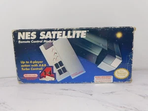 Nintendo Satellite Set con 4 Mandos NES Accesorios OEM - Imagen 1 de 8