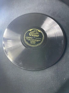 VICTOR Record 78 rpm 19613 TELL HER IN THE SPRINGTIME / LISTENING - Foto 1 di 2