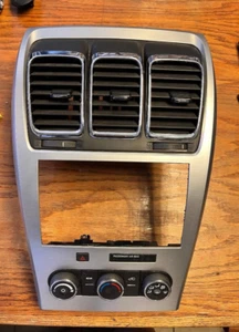 2007 08 09 10 11 12 GMC Acadia A/C Heater Climate Control Radio Panel Bezel - Picture 1 of 5
