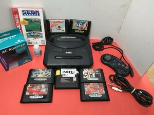 Sega Genesis system W/ 8 Games Sonic the hedgehog
