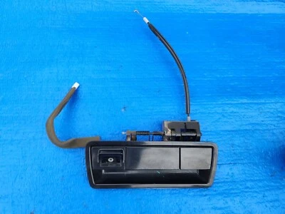 04 05-2013 Nissan Armada tapa trasera puerta maletero abridor cámara manija escotilla puerta trasera Foto 1 de 4