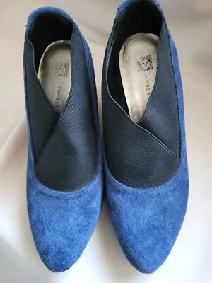 Zapatos sin cordones Anne Klein para mujer talla 8,5 M flexibles azul gamuza cuña tacón de 3 pulgadas  Foto 1 de 4