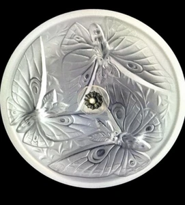 RARE Vintage VERLYS Signed Satin Glass Butterfly Moth Covered Dresser Powder Jar - Picture 1 of 5