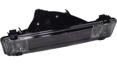 Genuine GM Passenger Side Front Fog Lamp 16520630 - Image 1 of 4