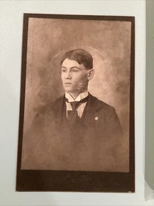 Hedrick Studio Pittsburgh PA Cabinet Card Photo Young Man Middle Hair Part - Picture 1 of 9
