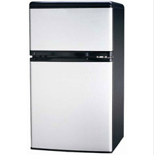 Igloo FR834 3.2 CU Ft Compact Fridge Freezer 2-Door, Platinum