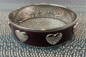 Brazalete Coach plateado púrpura oscuro corazón grueso con bolsa de joyería - Imagen 1 de 4
