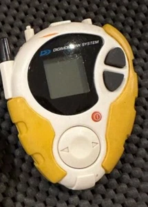 Bandai DIGIMON LINK SYSTEM Digimon Adventure 02 Digivice D3 Amarillo Cody Japón - Imagen 1 de 2