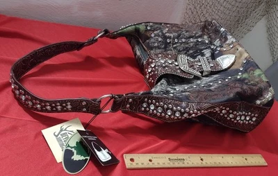 Mossy Oak Concealed Carry Handbag with tags camouflage with stones - Image 1 of 4