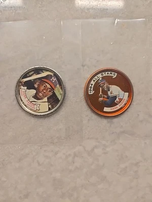 Prendedores de monedas de béisbol 1964 Topps #83 y #149 All Star Hank Aaron Milwaukee Braves  Foto 1 de 4