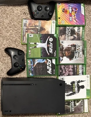 Consola Microsoft Xbox One Series x 1TB Nueva - 9 Juegos 2 Mandos Usada  Foto 1 de 4