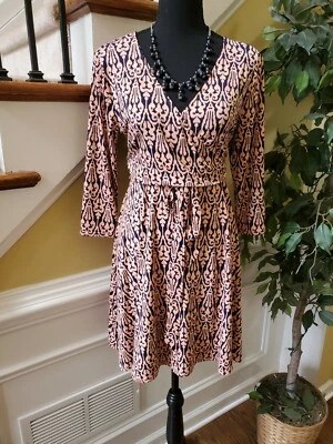 41 Vestido envolvente sintético estampado geométrico Hawthorn Stitch Fix M Foto 1 de 4