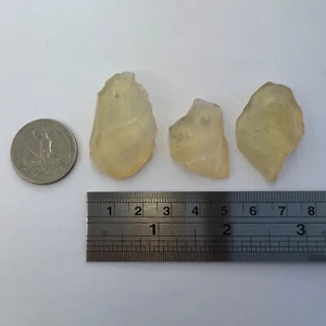 16,1g 80,5ct Libysches Wüstenglas Natürliches Gebohrtes Anhänger Set 3 Stck. #ASP0048 - Bild 1 von 3