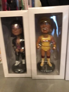 HULK HOGAN, Bret Hart, Steve Austin, Ultimate Warrior, Lote Bobblehead Retro - Imagen 1 de 4