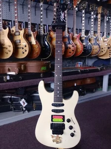 Fender US HM Strat HSS with Floyd Rose, Rosewood Fretboard 1989 *FREE SHIPPING* - Picture 1 of 24