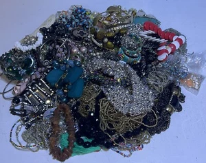 Large Vintage Jewelry Lot Grab Bag Premium Rhinestones Gems Necklaces Craft 7lb - Picture 1 of 11