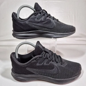 Nike Downshifter 9 Damengröße 5 schwarz niedriger Laufschuh Jogging Fitnessstudio - Bild 1 von 5