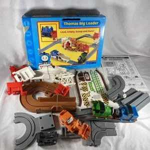 VTG 2001 Thomas The Train Big Loader Motorized Construction Set #6563 - Picture 1 of 10