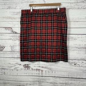 Croft & Barrow Skirt Womens Size 2X Red Green Plaid Pull On Straight Holiday - Picture 1 of 13
