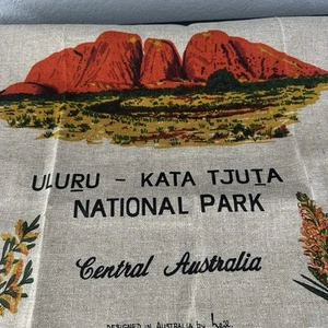 Uluru - Kata Tjuta National Park Australia - Tea Towel Wall Hanging Souvenir - Picture 1 of 14