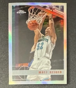 Matt Geiger 1997-98 Topps refractor cromado #155 - Charlotte Hornets  - Imagen 1 de 2