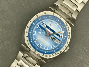 Fossil Blue AM-3848 100M Sport Watch – Sunburst Dial – Stainless Steel – As-Is - Picture 1 of 9