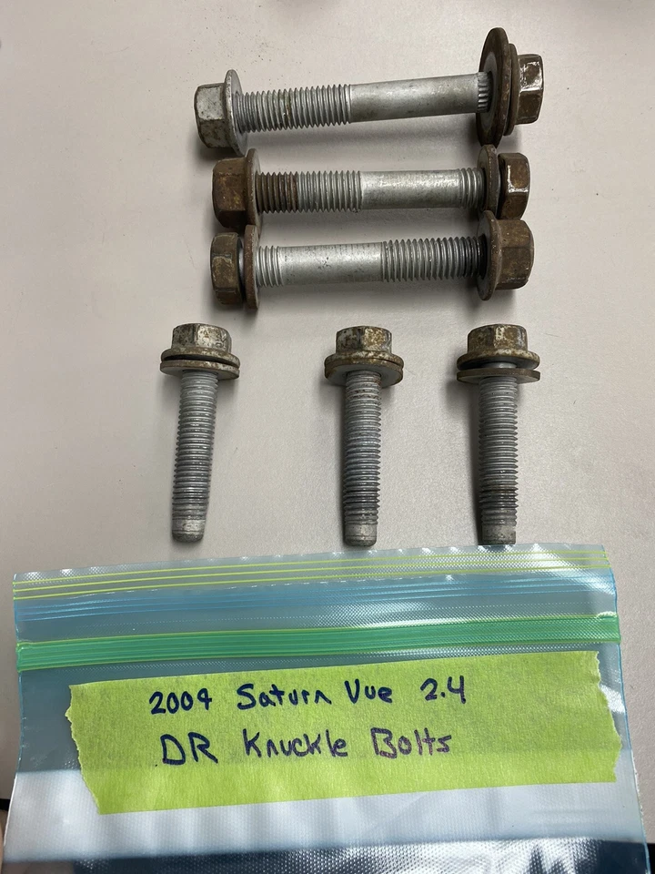 Parafusos de junta traseira esquerda para driver compatíveis com 12-15 CAPTIVA SPORT 2105882 Saturn Vue - Imagem 1 de 1