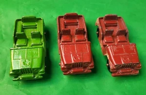 Lot of 3 Vintage 1950's Willys Metal Army Jeep Red, Green - Picture 1 of 2